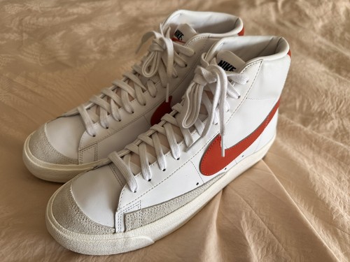 新品　NIKE W BLAZER MID '77 Amazon.com | NIKE W Blazer MID '77 Adult FJ4547-100 (White