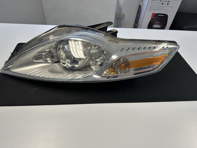 Original Ford Mondeo Mk4 Xenonscheinwerfer Frontscheinwerfer Links 7s71-13006-Ar