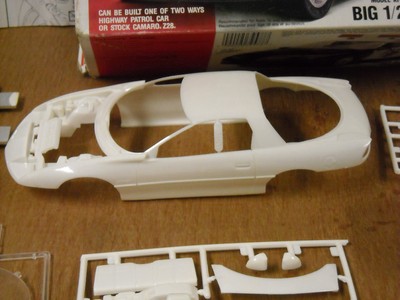 Lindberg California Highway Patrol Camaro Big 1:20 Scale Model Kit #72577