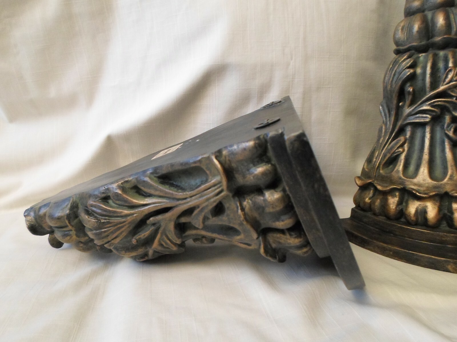 WALL SHELF PAIR DECOLINE NY HEAVY CAST BRONZE LOOK OLD WORLD DESIGN 12