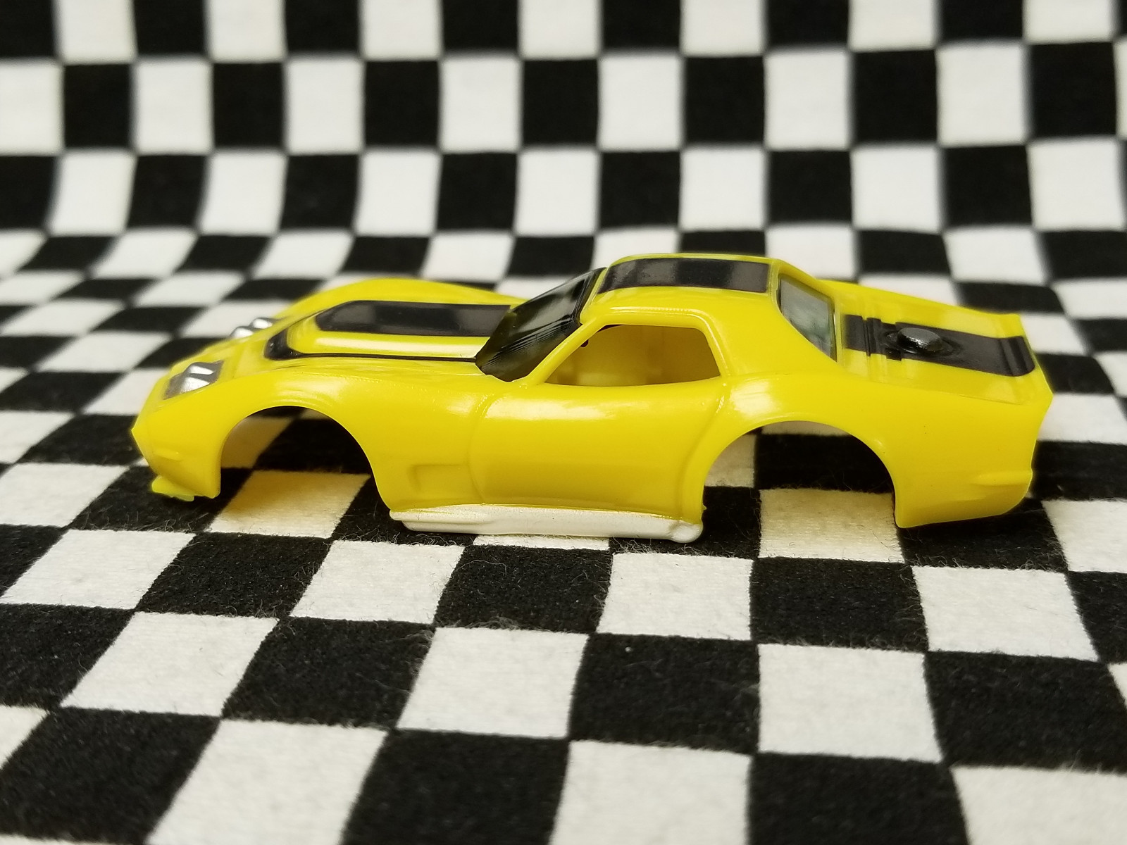 Yellow & Black AF Xtras A/P A Production Corvette - AFX, TOMY, Auto World
