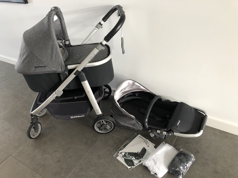ergobaby diaper bag