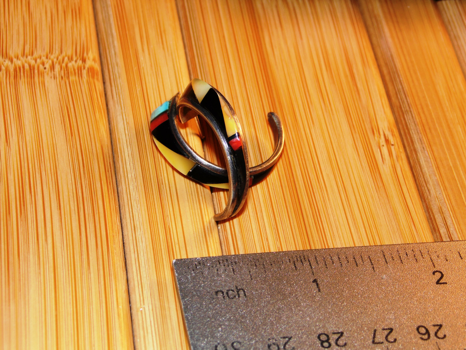 VINTAGE STERLING NATIVE GEMSTONE INLAY 3/4 HOOP EARRINGS