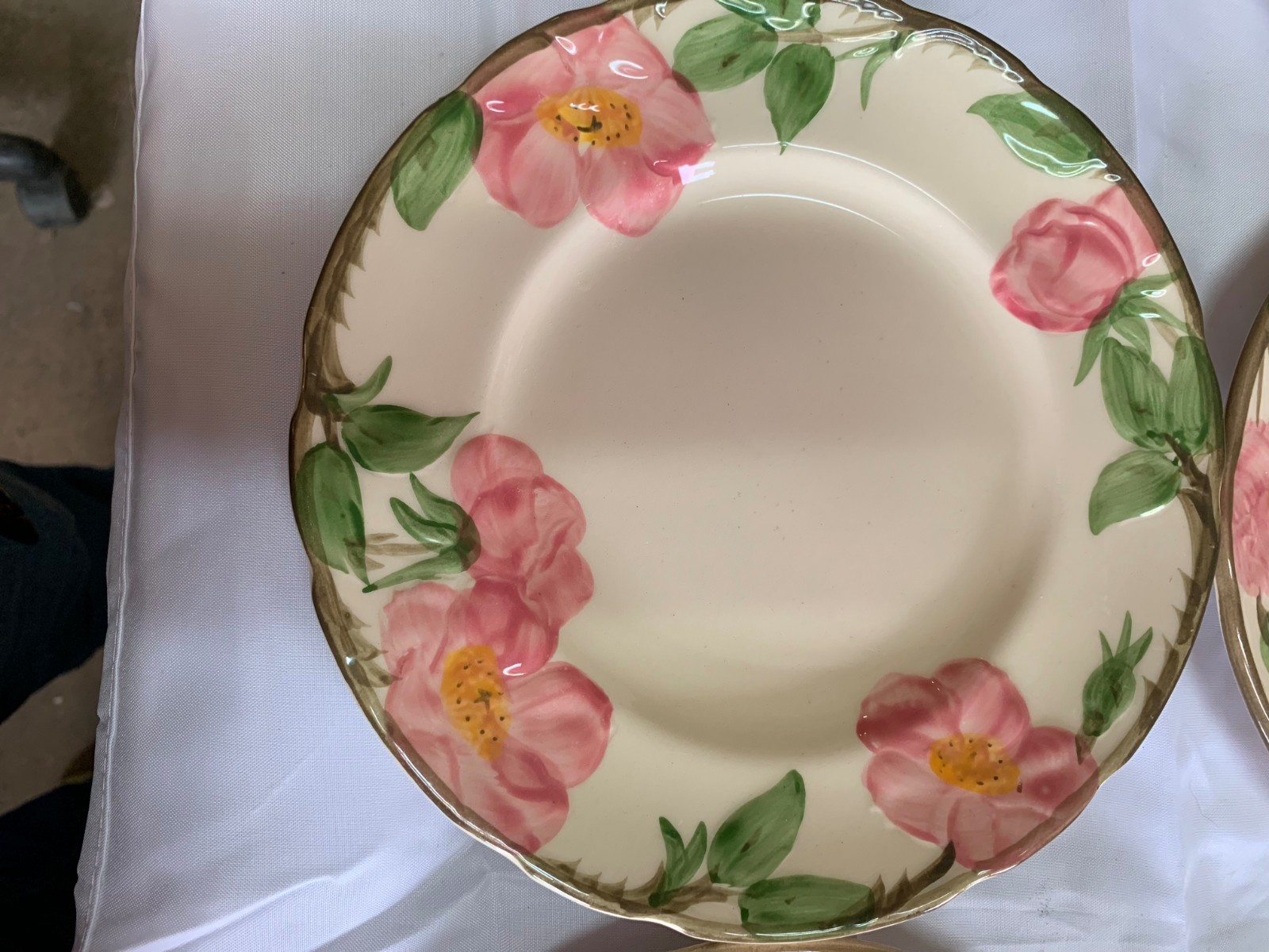 6 Vintage USA Franciscan Desert Rose salad/dessert plates 6053