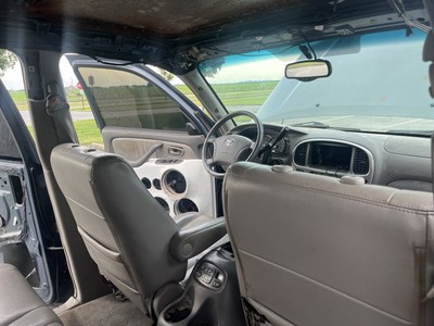 image 6 of interior