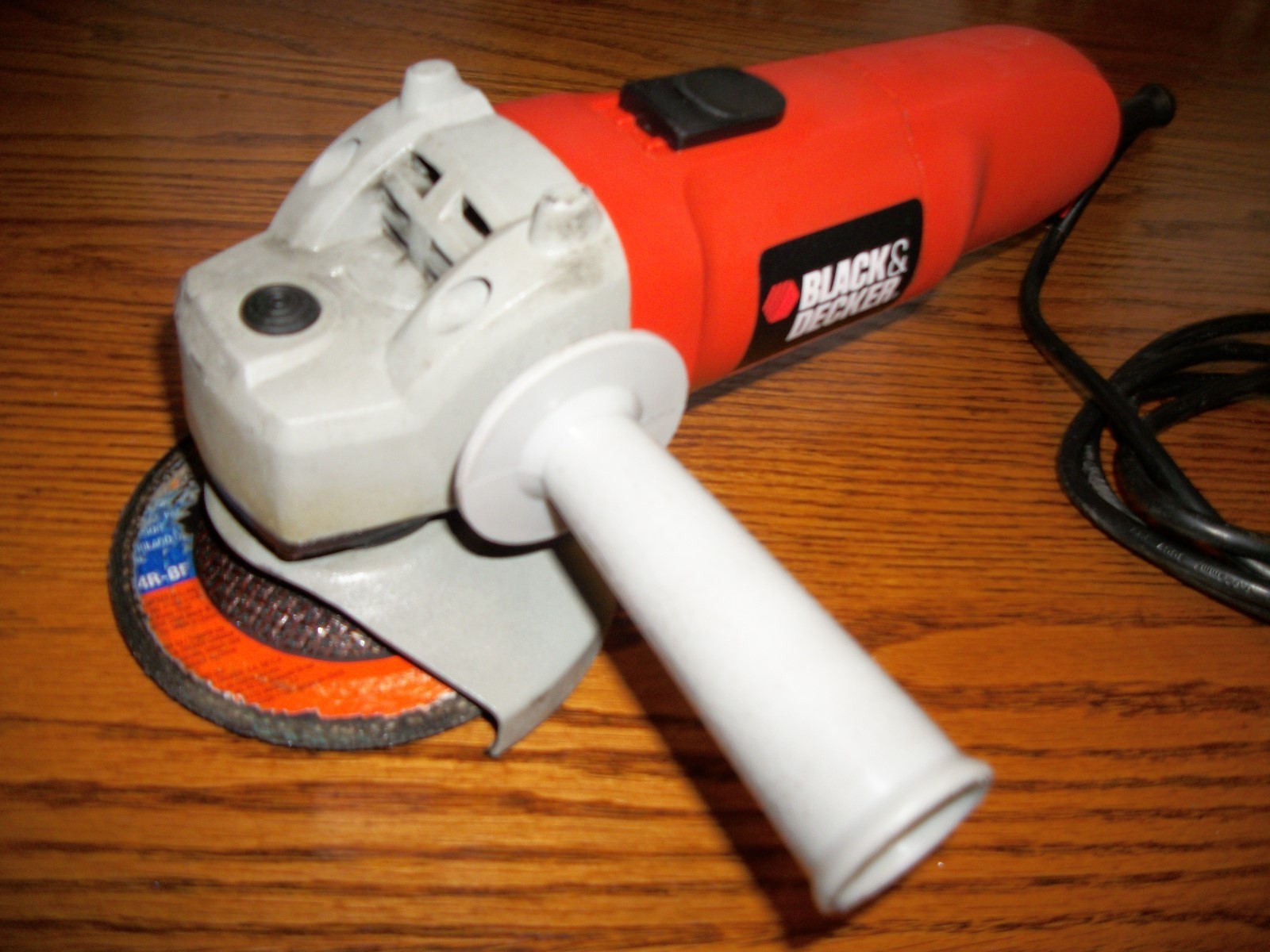 BLACK & DECKER 7750 4 1/2