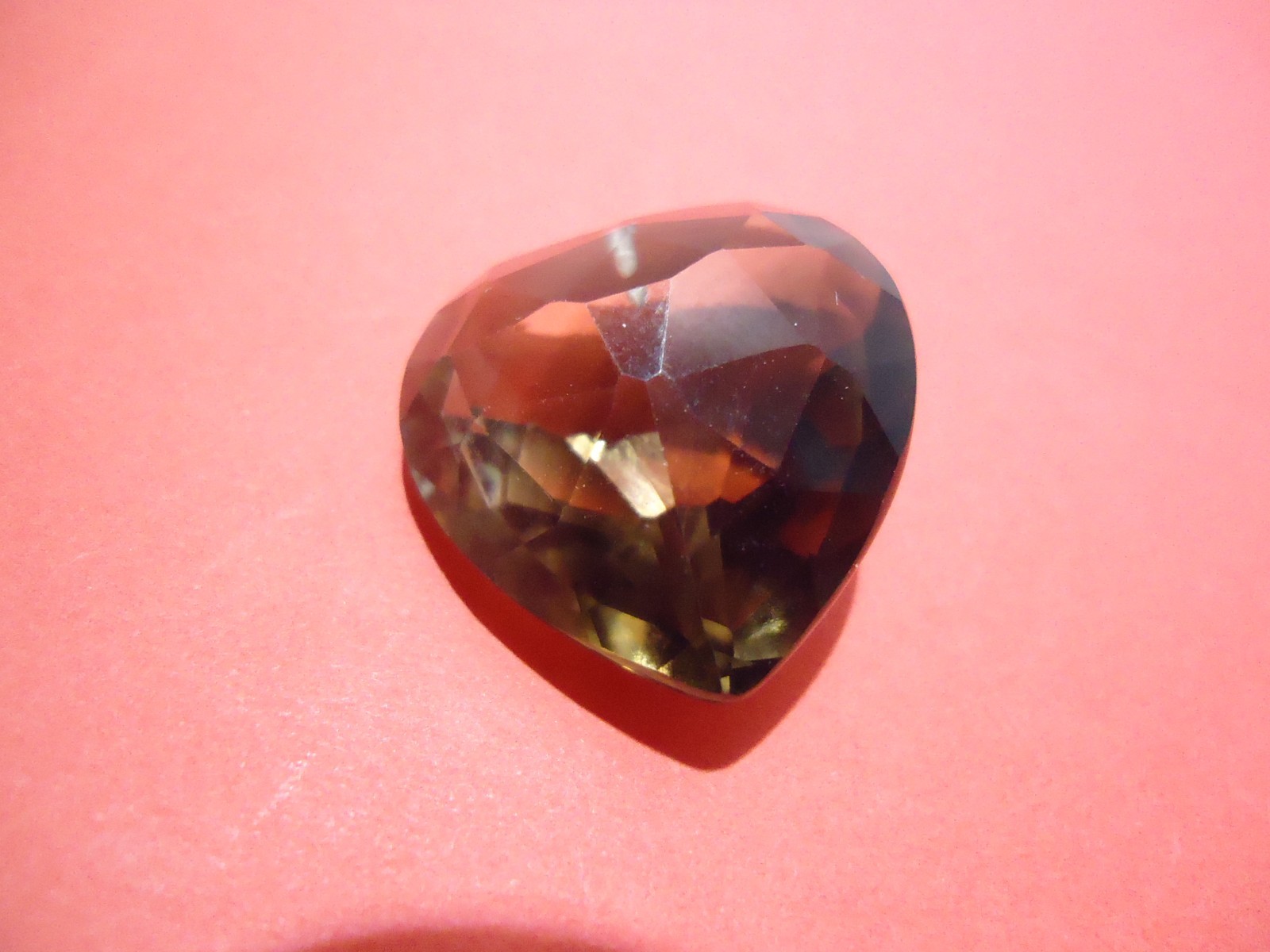 BEAUTIFUL CUT FACETED SMOKEY CRYSTAL HEART BEAD PENDANT PRISM HALF DRILLED