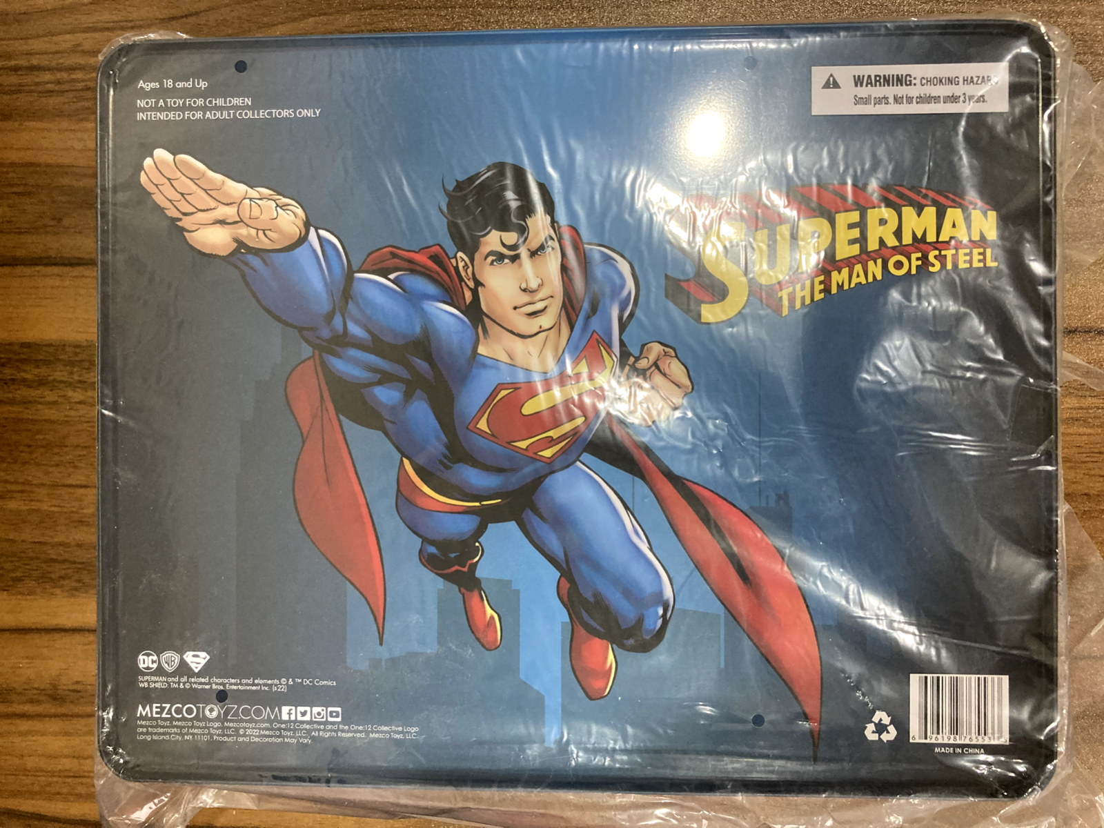 スーパーマンOne:12 Superman: The Man of Steel One:12 - DC Superman Man of Steel Edition - Mezco — Toy Snowman