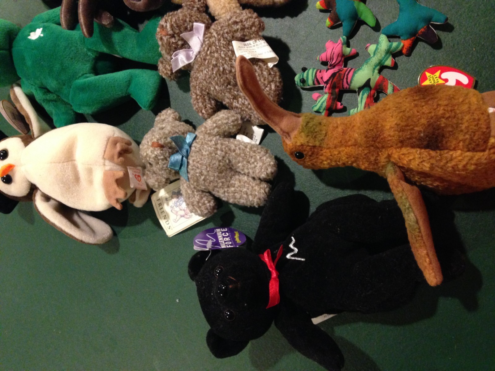 Lot of 23 bean filled toys MOSTLY BEANIE BABIES in EUC