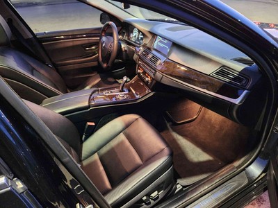 image 10 of interior