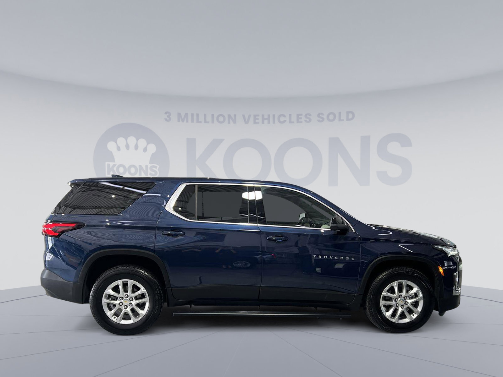 2022 Chevrolet Traverse, Northsky Blue Metallic With 14605 Miles