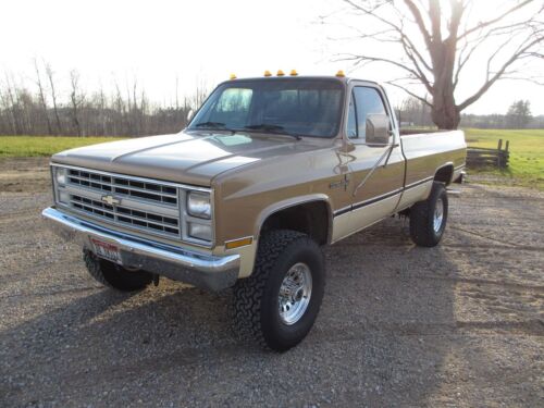 84-88 Chevy Van Blazer Radio AM/FM Stereo Cassette Player 84-88 Chevy Van Blazer Radio AM/FM Stereo Cassette Player