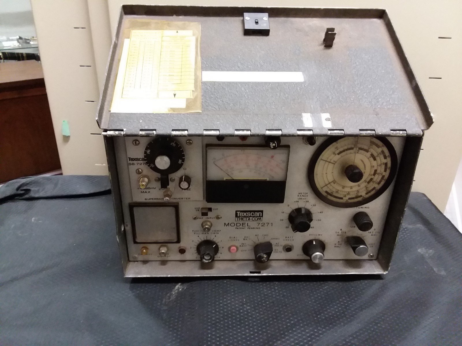 Vintage Texscan Thetacom 7271 Field Strength Meter Industrial Art