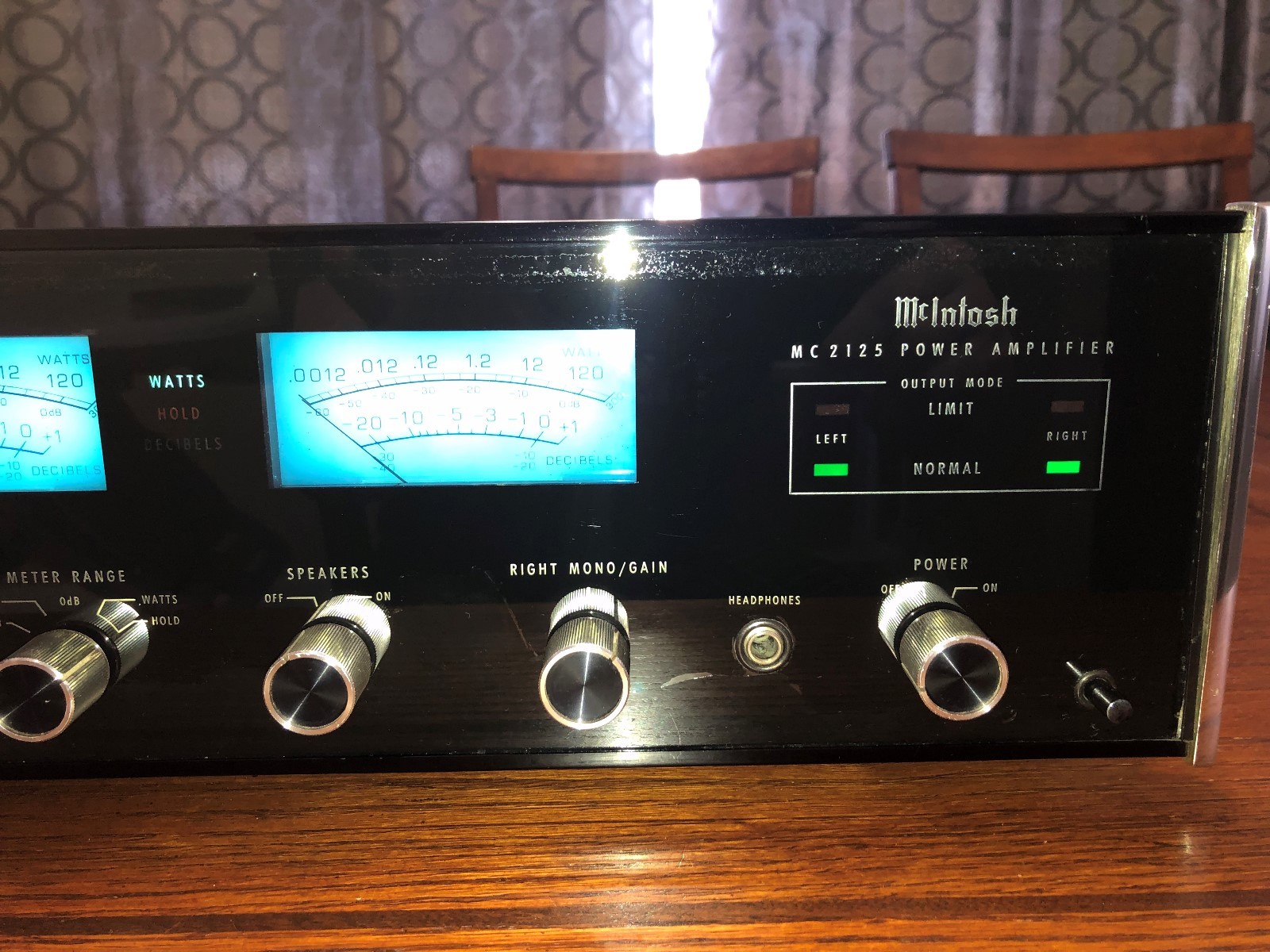 McIntosh MC 2125 Power Amplifier - FULLY RESTORED - NEW CAPACITORS & LIGHTS