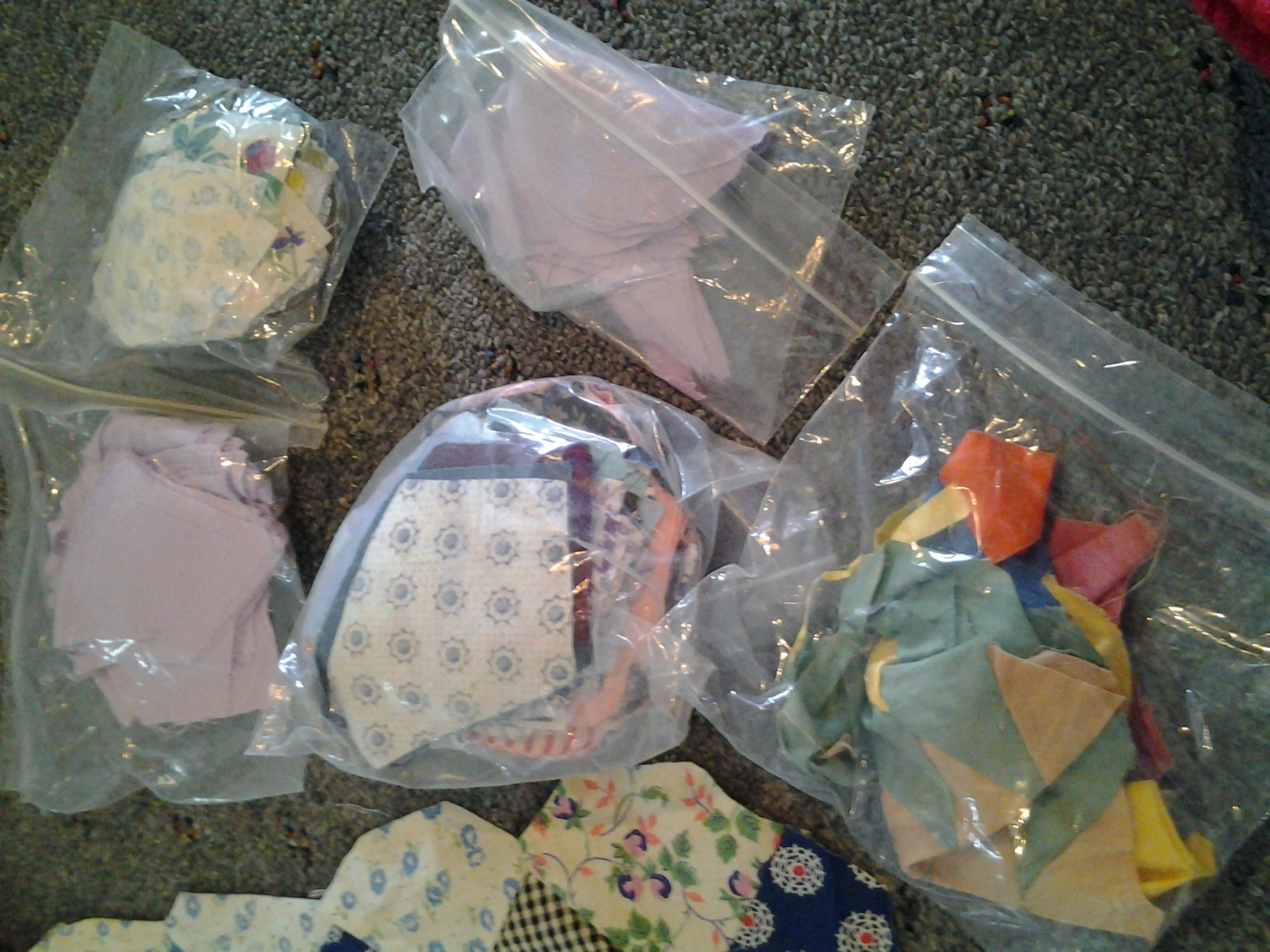 Vtg old Quilt top Blocks w/extra material pieces DIY PROJECT appr 18 X 20