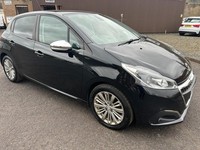 2019 Peugeot 208 1.2 PureTech 82 Signature 5dr [Start Stop] HATCHBACK Petrol Man