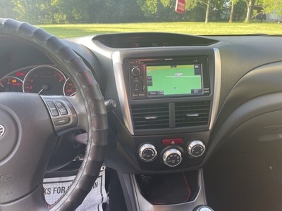image 4 of interior
