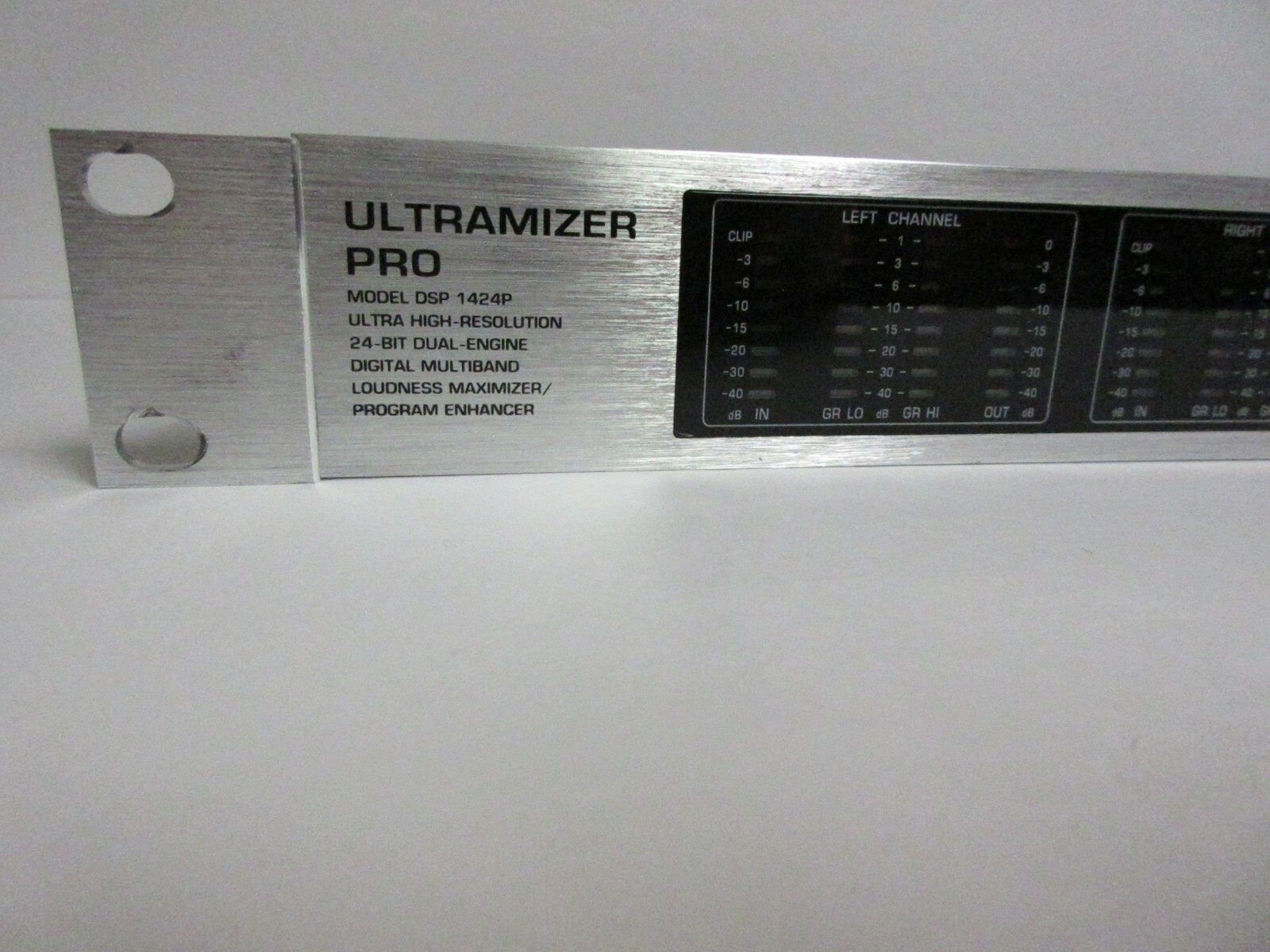 Behringer DSP1424P Ultramizer Pro Digital Multiband Loudness Maximizer/Processor