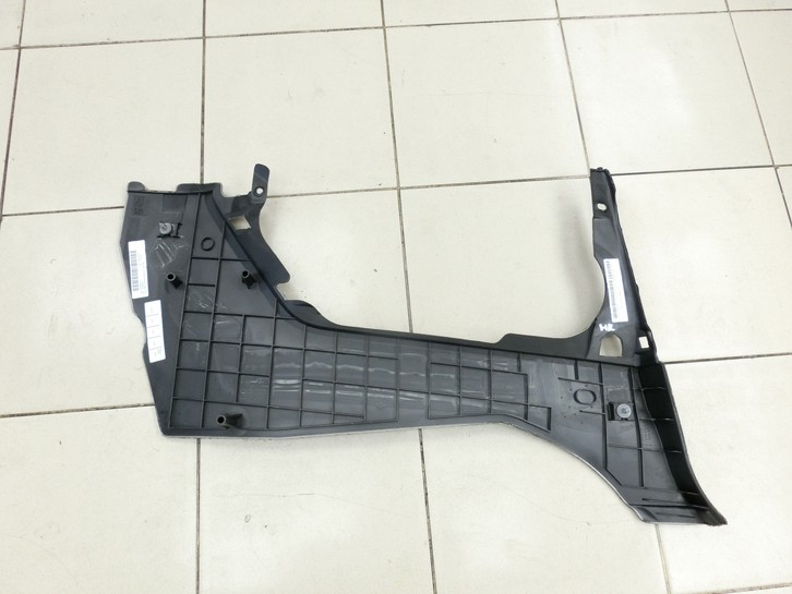 BMW E46 318CI 03-06 Cabriolet Unterteil Rechts Hinten für Seitenverkleidung BMW E46 318CI 03-06 03.06.2004 8240972... Vorschau 5