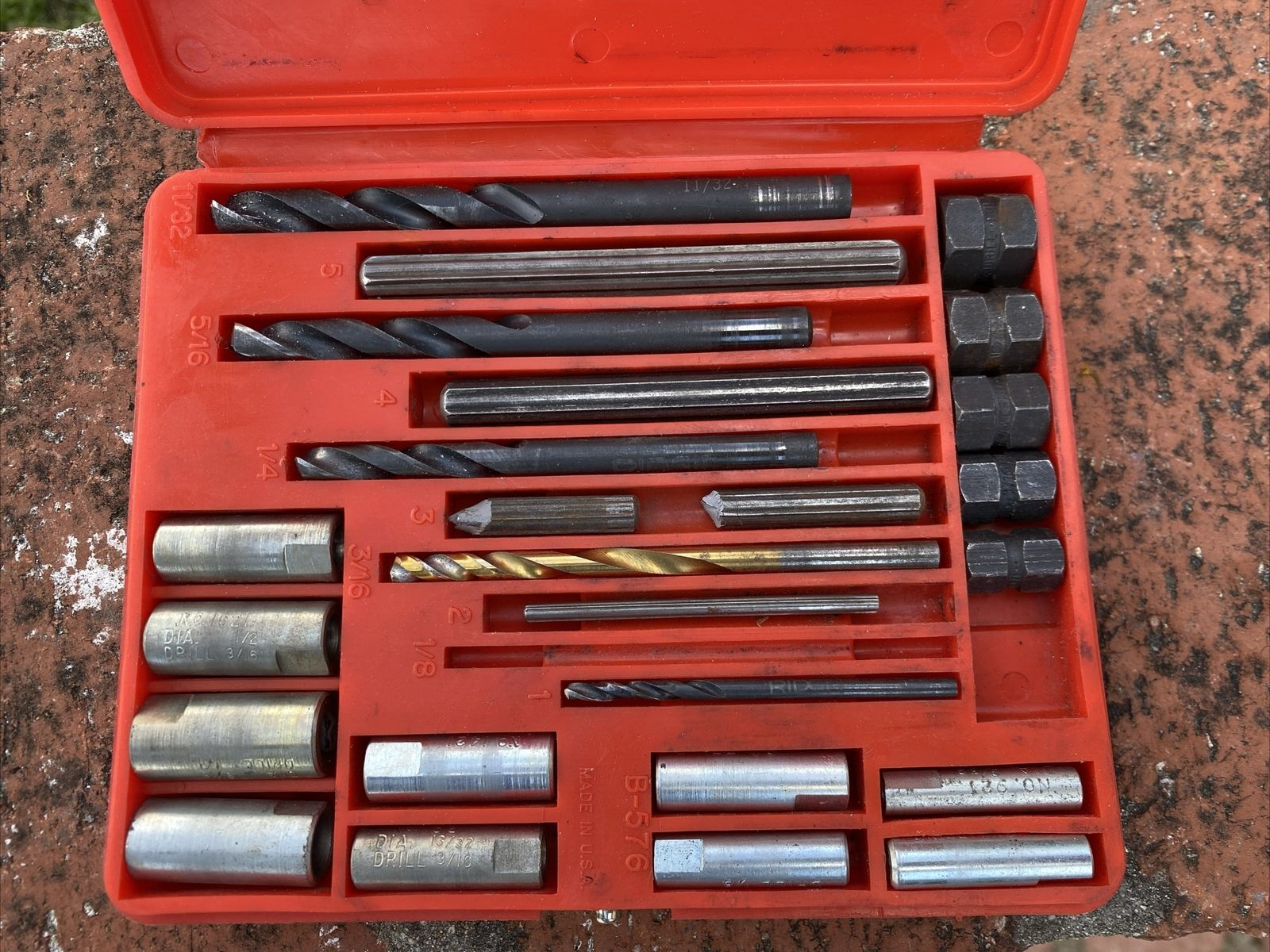 メンテナンス SNAP-ON Blue-Point SCREW EXTRACTOR Snap-on Industrial