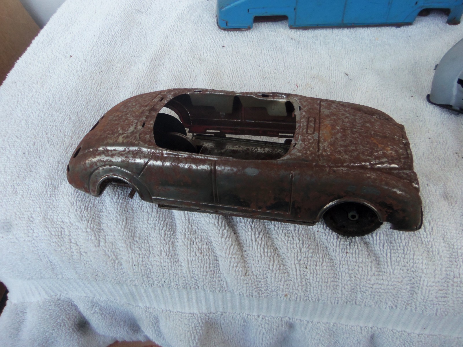 bandai tin friction toy car lot 2 bandai 1 unknown japan parts restore