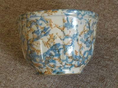 Complete Set (7) Red Wing Panel Sponge Bowls 5-11 inch MINT