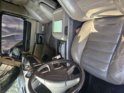 image 3 of interior