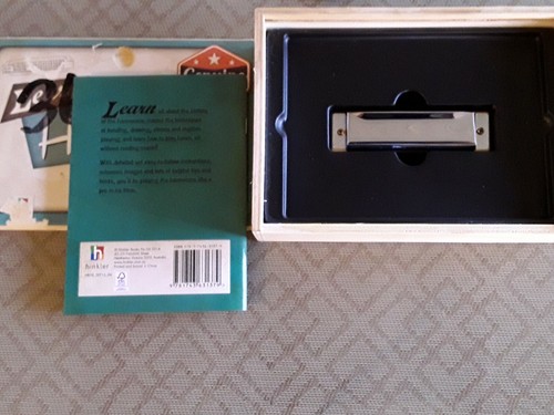 Hinkler Learn Harmonica With Instructions And Storage Box.  New Never Used A5