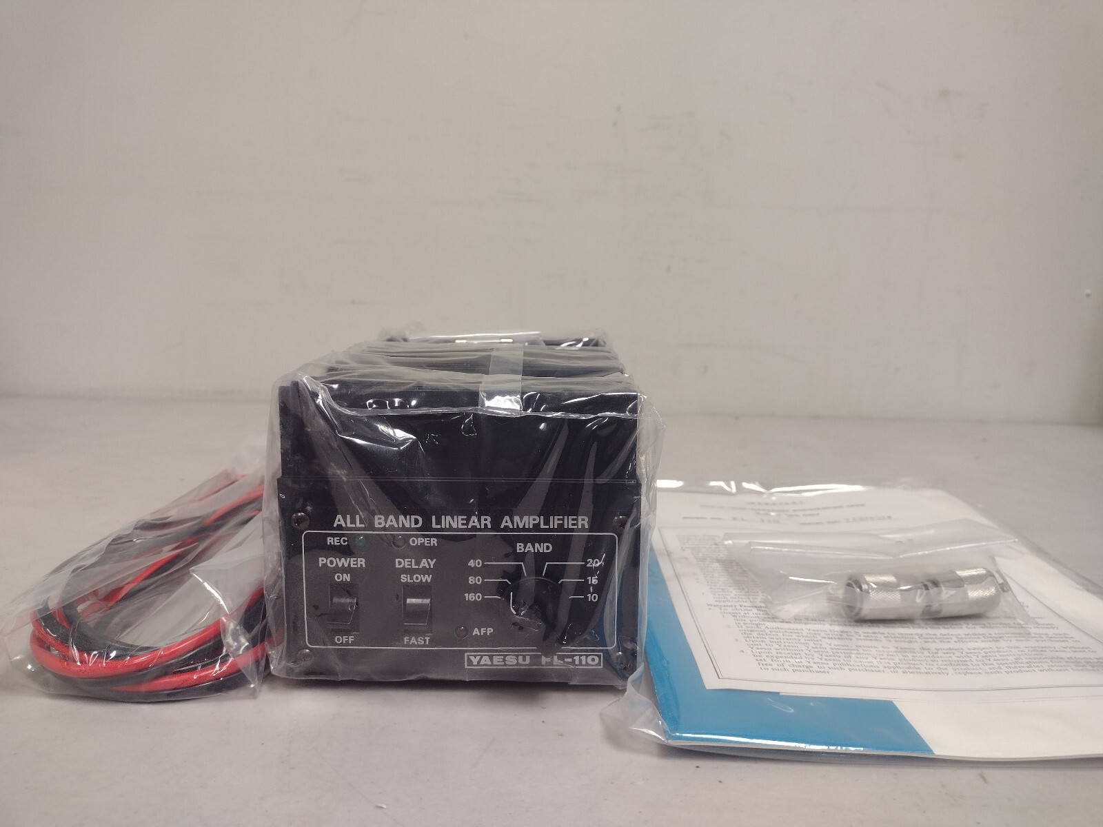 YAESU　LINEAR ＡＭＰＬＩＦＩＥ FL-2010 RigPix Database - Power amplifiers - Yaesu FL-2010