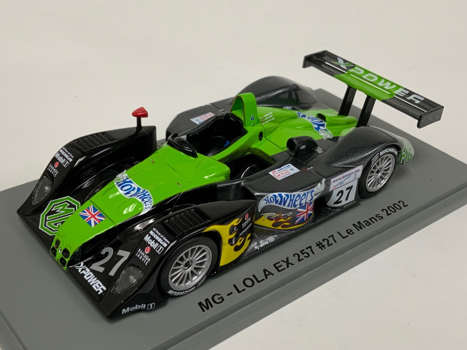 1/43 Spark MG-Lola EX 257 from 2002 24 Hours of Le Mans car