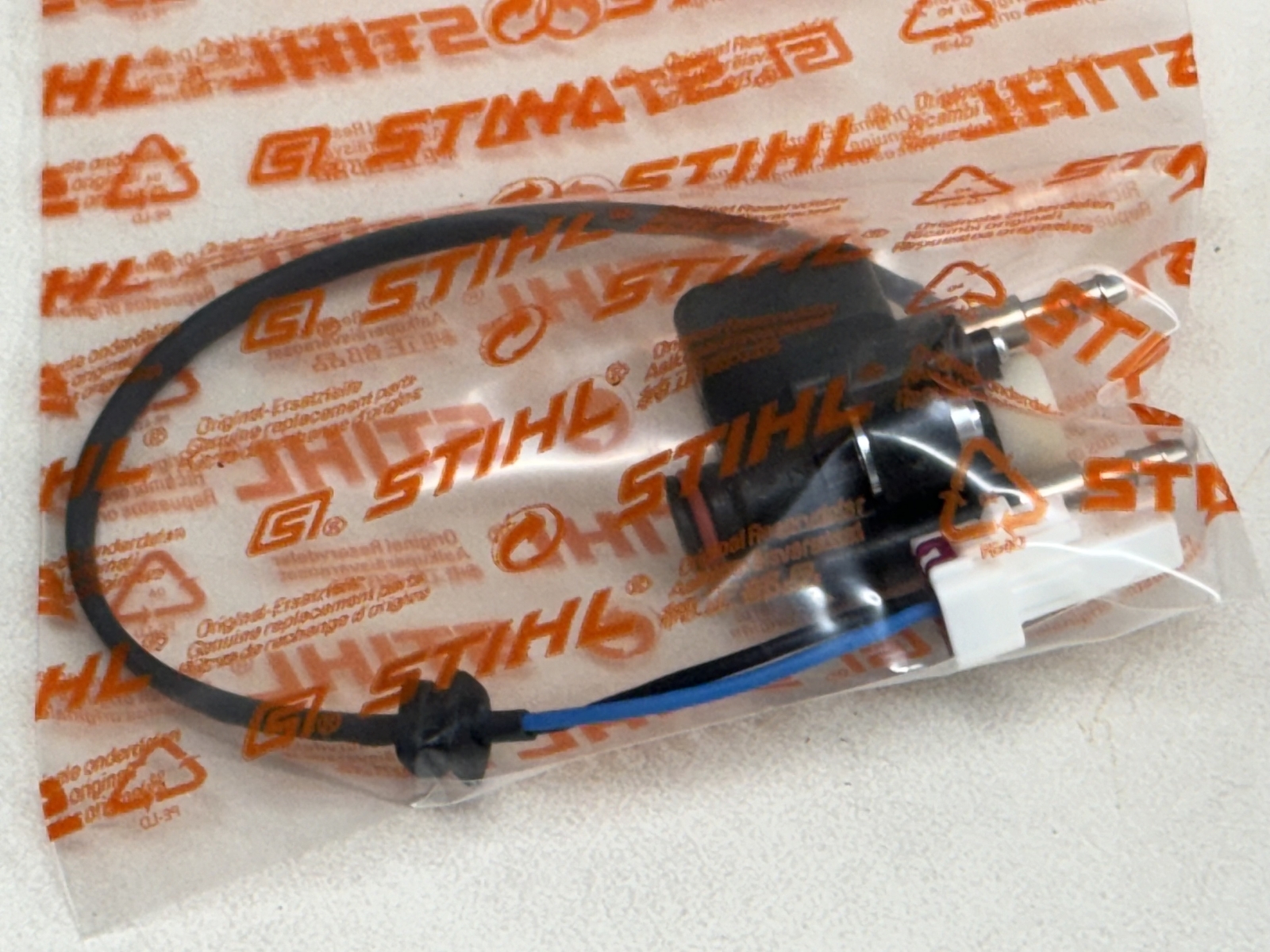 STIHL OEM INJECTION VALVE 4250 130 3311 TS500I TS480I TS 480 500 I GENUINE - Picture 2 of 3