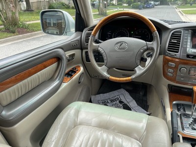 image 5 of interior