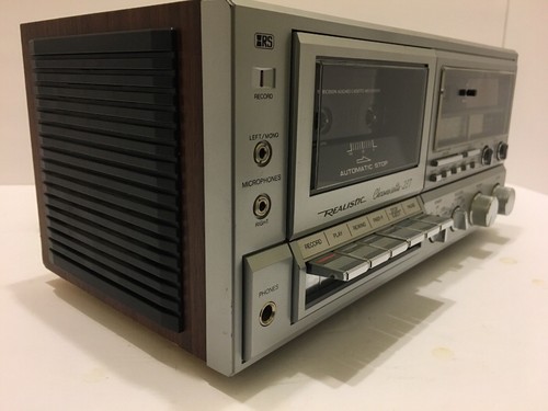 Vintage Realistic AM/FM Cassette Clock Radio, Chronosette-237 Mint
