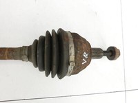 VW Amarok 2H 10-16 BiTDI 2,0 120KW 4WD Antriebswelle Gelenkwelle Rechts Vorne VW Amarok 2H 10-16 06.04.2011 gebraucht Vorschau 4