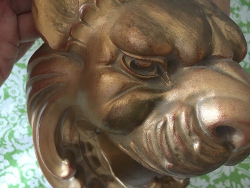 Lion Head Gold Wooden Coat/Towel Holder