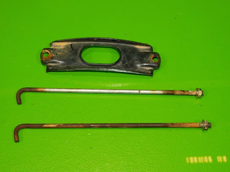 94-01 Integra GSR OEM battery tie down strap bar rod holder