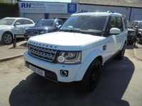 LAND ROVER DISCOVERY 4 3.0LTR SDV6 HSE LUXURY 2015 15reg WHITE BLACK LEATHER VGC
