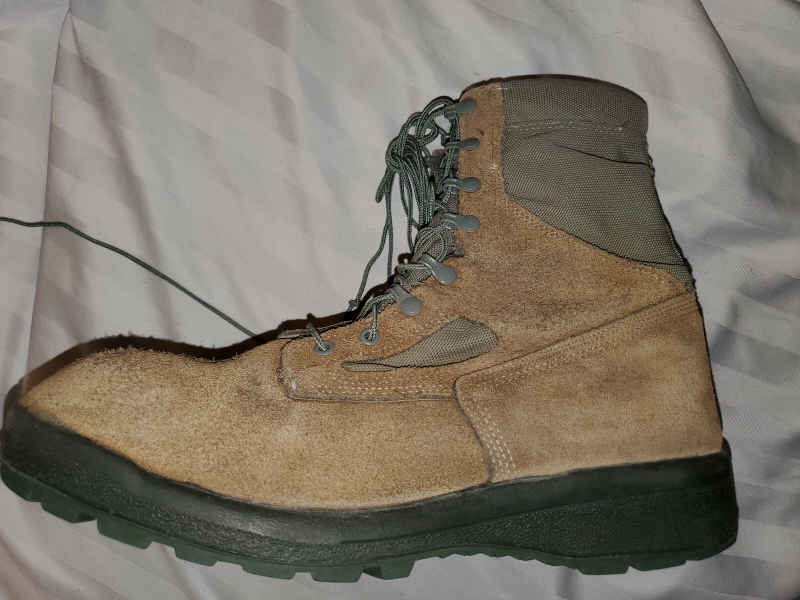 Belleville Men's Combat Boots Size 14 R Flight AFTW 16-D Belleville Men's Combat Boots Size 14 R Flight AFTW 16-D