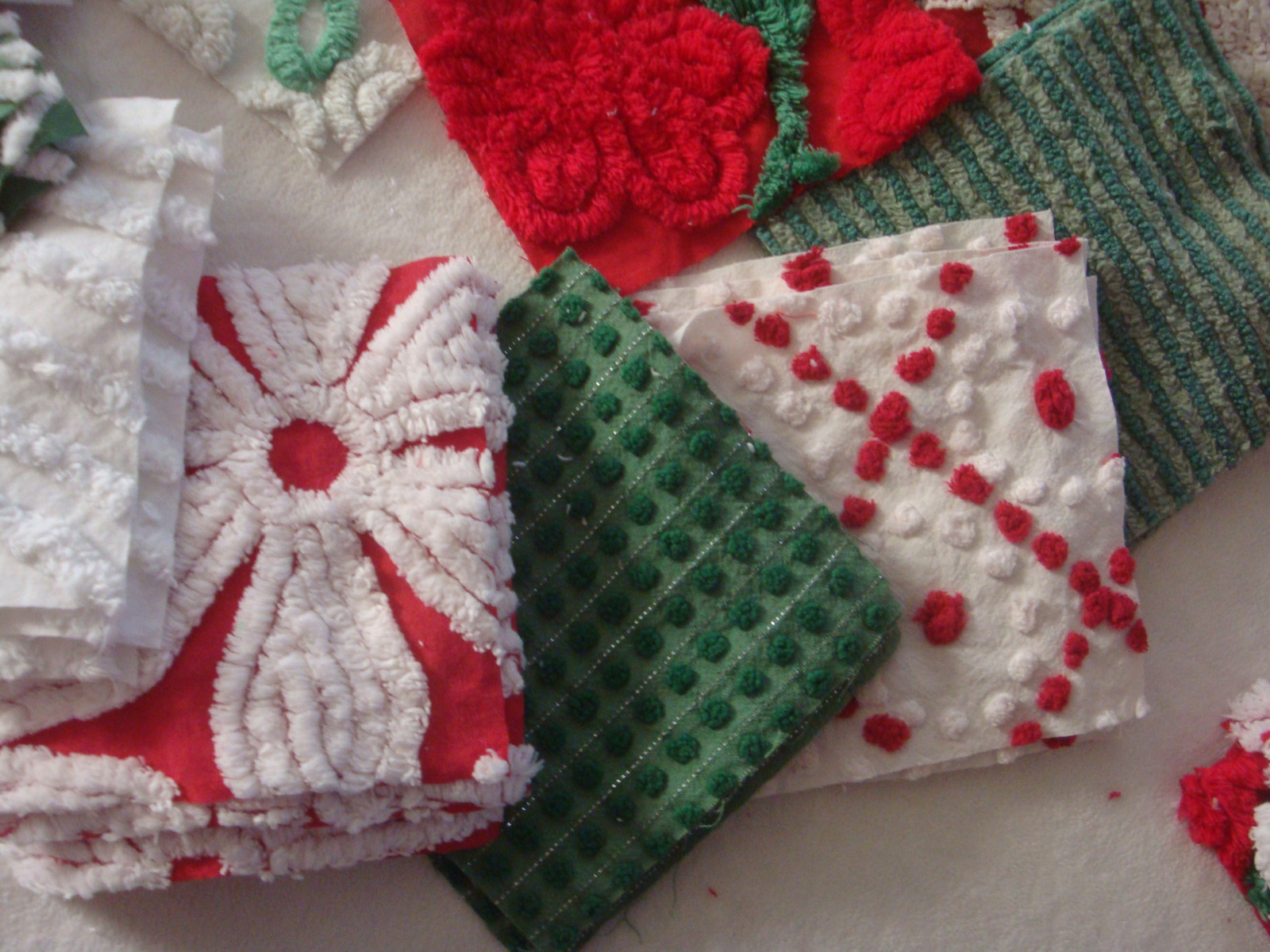 #1625 - 54 Quality Red White & Green Christmas 6