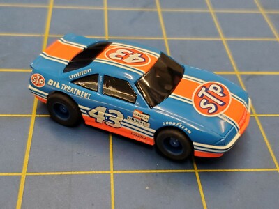 TYCO 25003B HP7 STP Pontiac Blue / Orange  RTR HO Car from Mid America