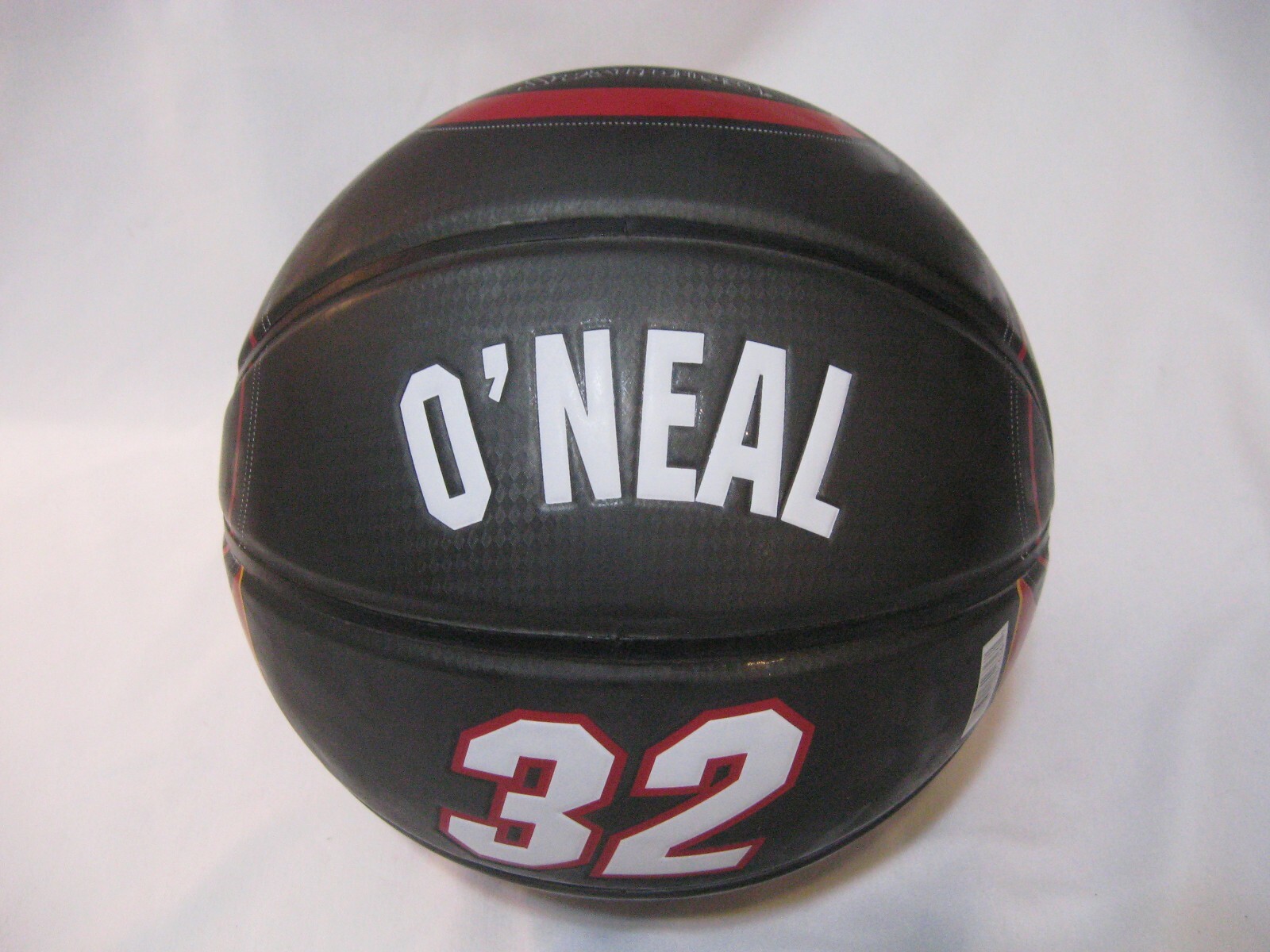 Vintage Rare Miami Heat Shaquille O'Neal 32 Spalding NBA