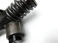 Audi A4 8E B7 04-08  2,0 96KW Injektor Einspritzdüse Pumpe-Düse Zyl.2 Audi A4 8E B7 04-08 28.03.2007 03G130073G... Vorschau 5