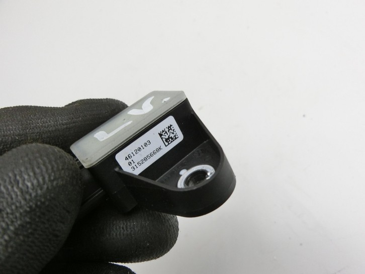 VW Tiguan 5N 11-16 Airbagsensor Crashsensor Sensor Links Vorne VW Tiguan 5N 11-16 12.12.2012 5Q0959354D 46120103... Vorschau 5