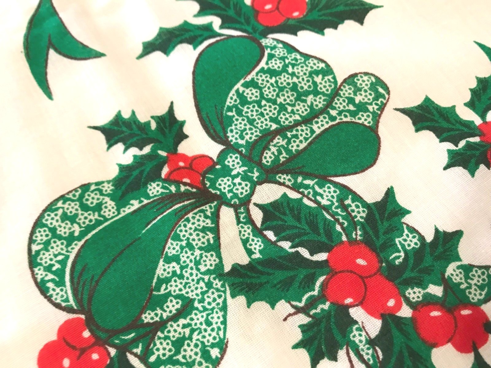 Vintage Christmas Holiday Table Cloth Charming Gingham Bows Holly 54