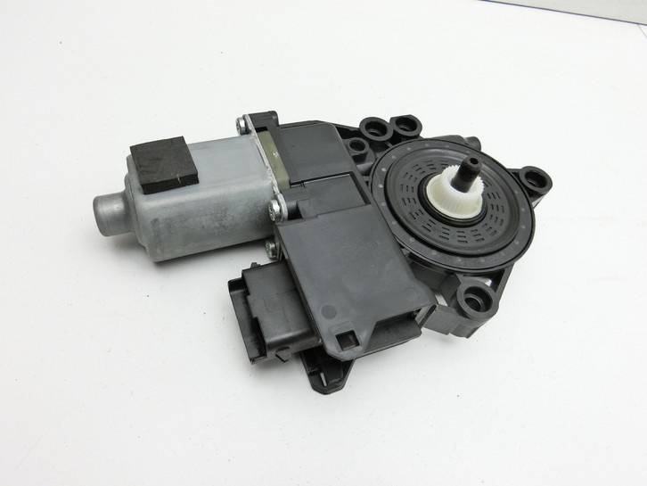 Hyundai I40 CW 11-15 Kombi Fensterhebermotor Rechts Vorne Hyundai I40 CW 11-15 25.01.2013 824603Z010 gebraucht Bild 2