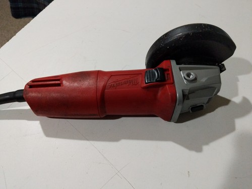 Milwaukee 6130-33 120V AC 7 Amp 4-1/2