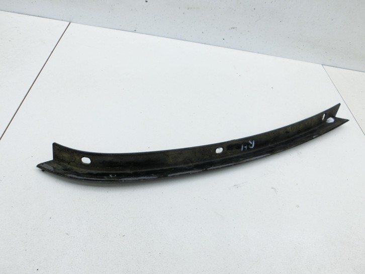 Jeep Grand Cherokee WK2 13-17 Leiste für Kotflügel Rechts Hinten PXR Jeep Grand Cherokee WK2 13-17 08.03.2013 gebraucht Vorschau 3