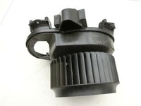 Mercedes A-Kl. W176 A160 12-15 Gebläsemotor Lüftermotor Heizungsgebläse Mercedes A-Kl. W176 A160 12-15 18.09.2012... Vorschau 4