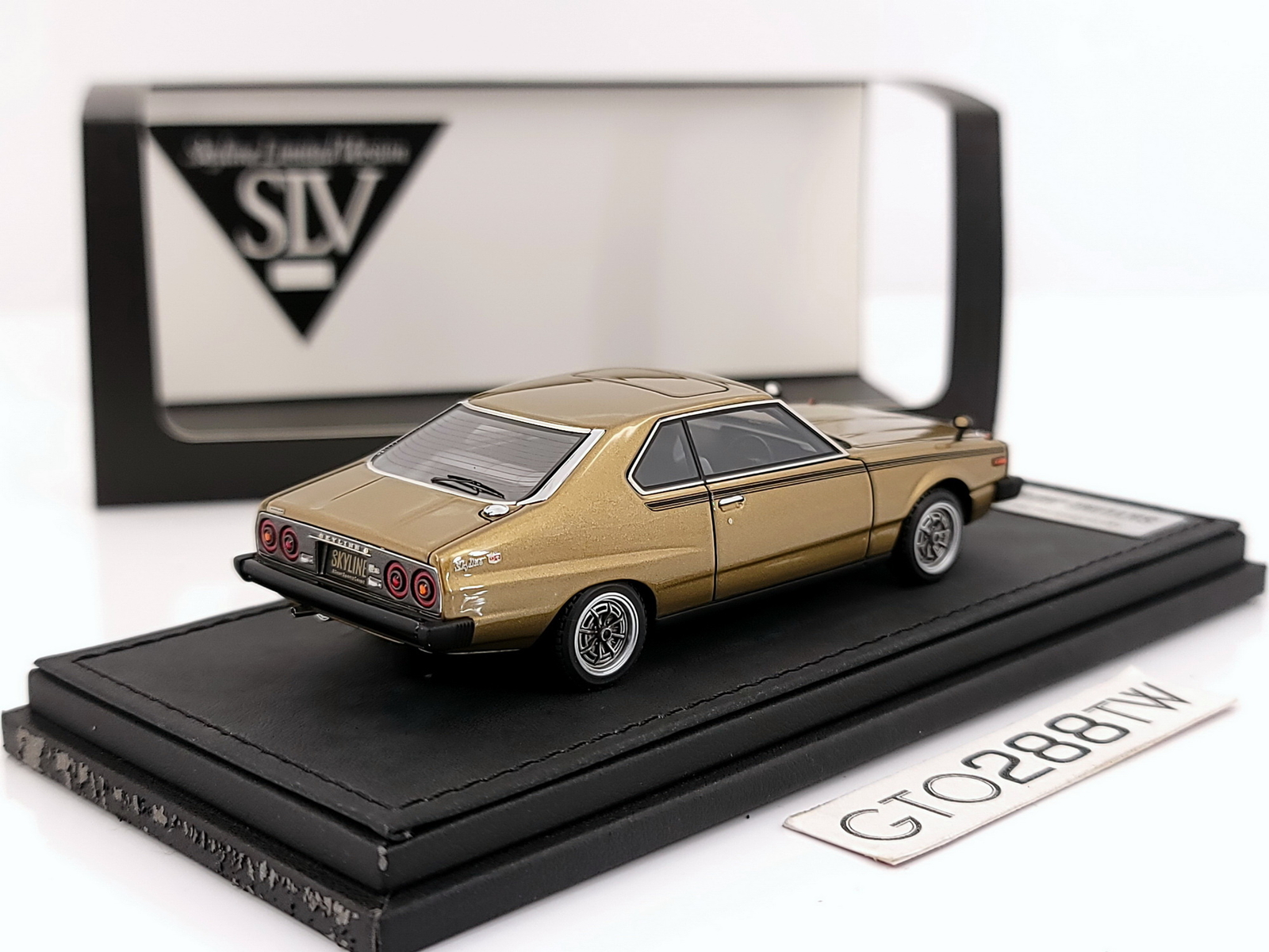 ignition model 1/43 Nissan SKYLINE 2000 GT-R KPGC110 ケンメリ