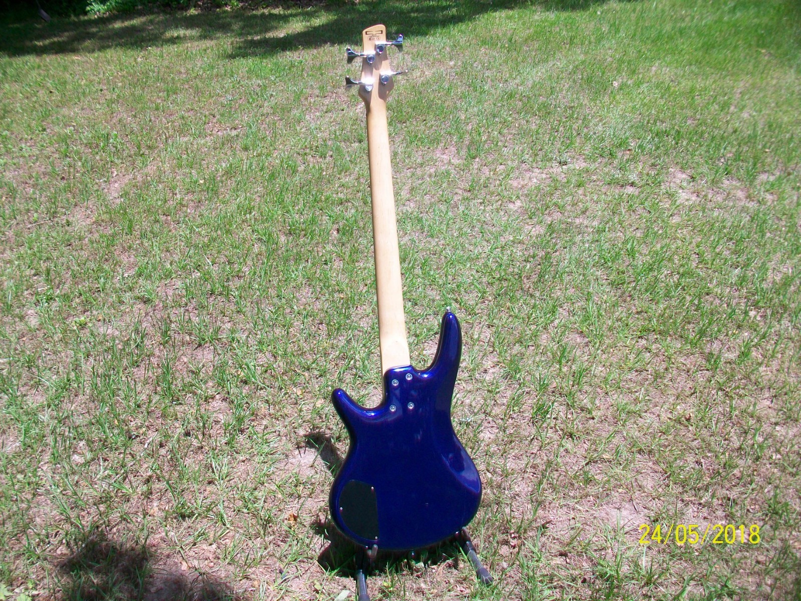 IBANEZ GIO SOUNDGEAR 4 STRING BASS ELECTRIC GUITAR NAVY BLUE